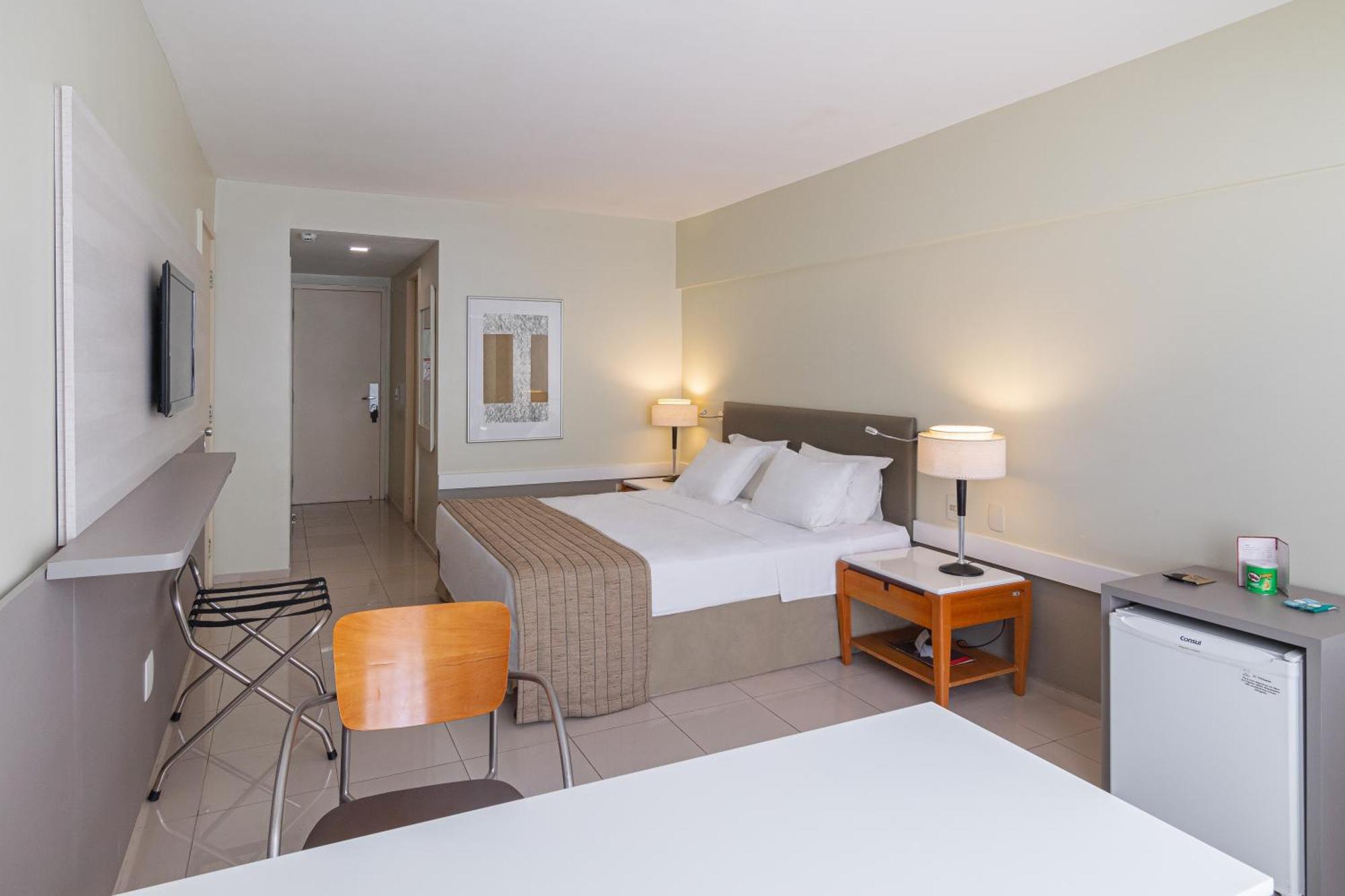Seara Praia Hotel ฟอร์ตาเลซา ภายนอก รูปภาพ A typical room at the hotel
